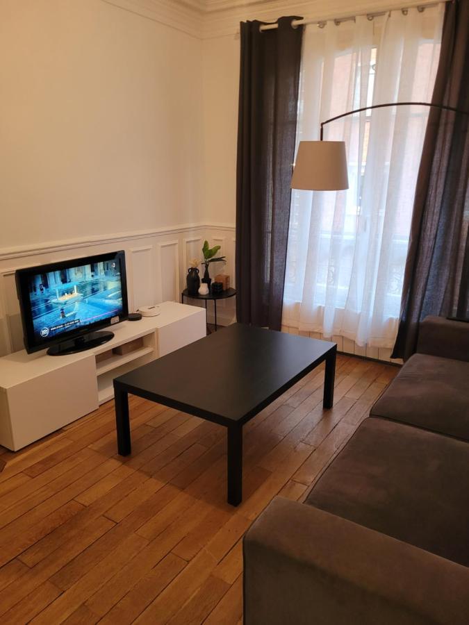 L'Appartement Ideal 4 Voyageurs Boulogne-Billancourt Exterior foto